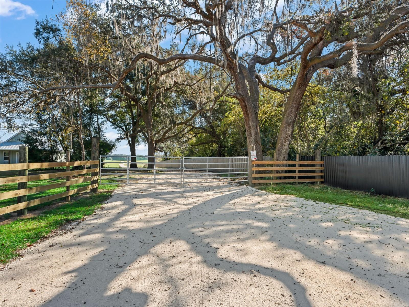 County Road 635, Bushnell, FL for sale Primary Photo- Image 1 of 8