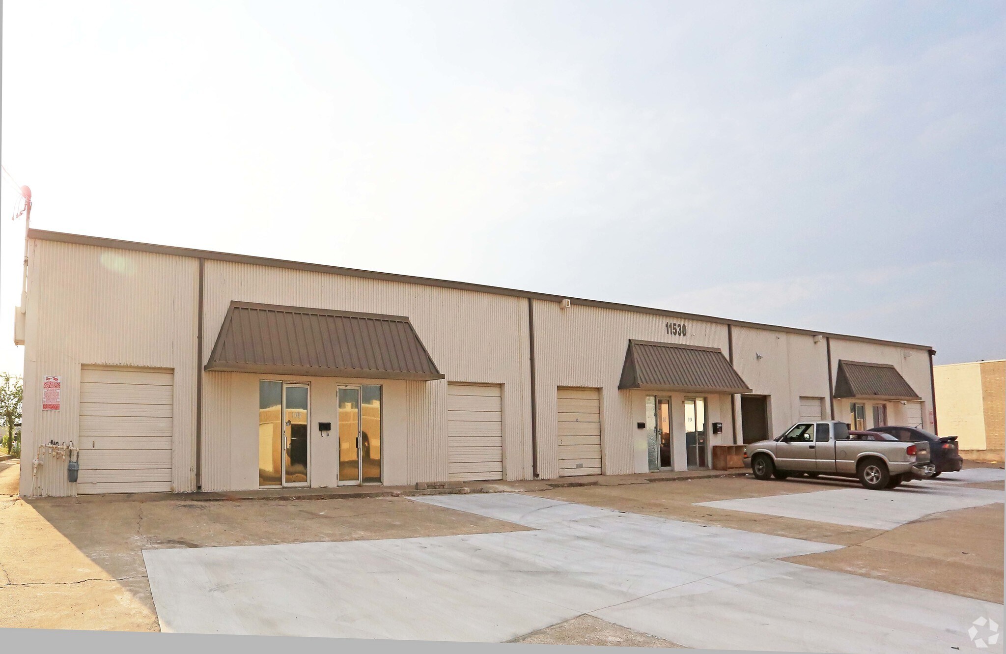 11530 Chairman Dr, Dallas, TX for lease Primary Photo- Image 1 of 5