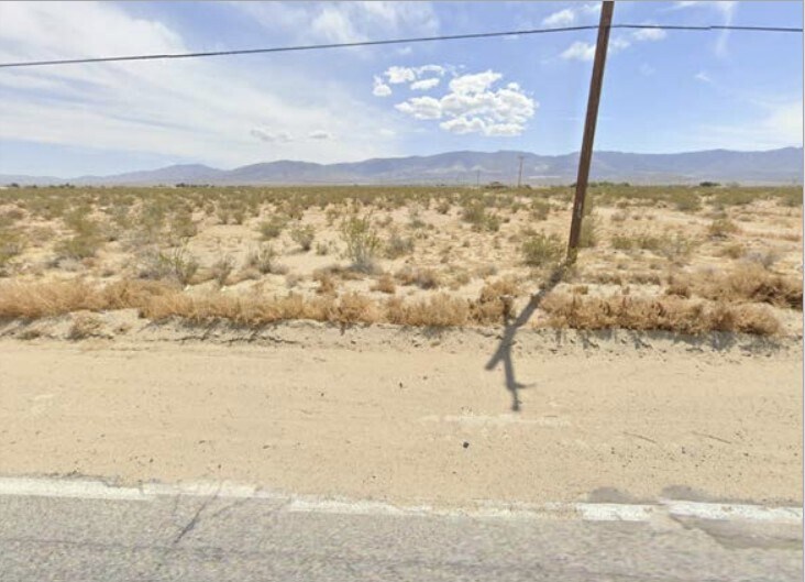 SEC of Rabbit Springs & Fairlane Rd, Lucerne Valley, CA for sale - Building Photo - Image 2 of 3