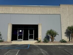 13415 5th St, Chino, CA à louer Photo du bâtiment- Image 1 de 1