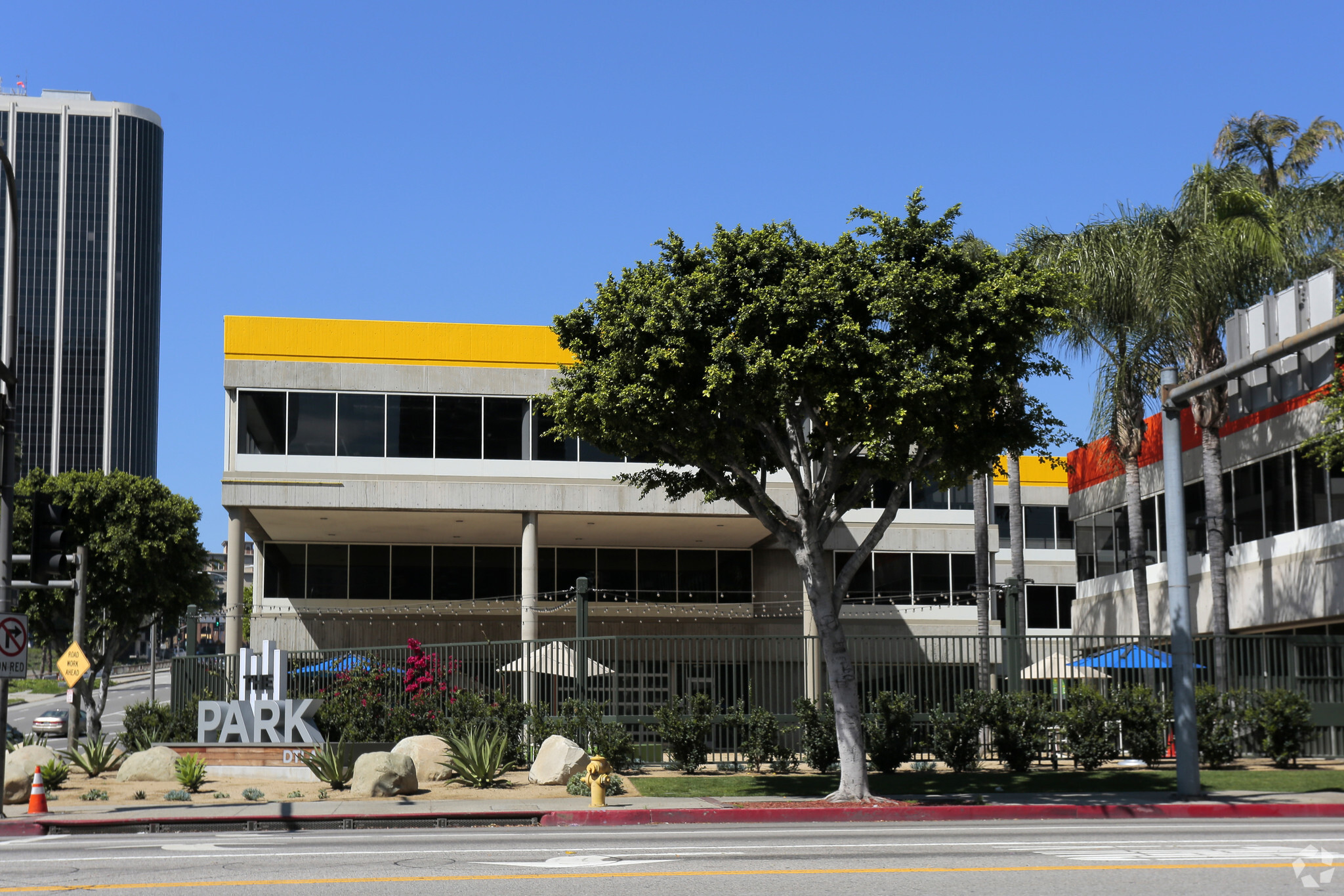 261 S Figueroa St, Los Angeles, CA for sale Primary Photo- Image 1 of 1