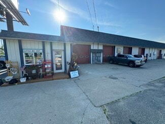 Plus de détails pour 483 Maple st, Grant, MI - Industriel à vendre