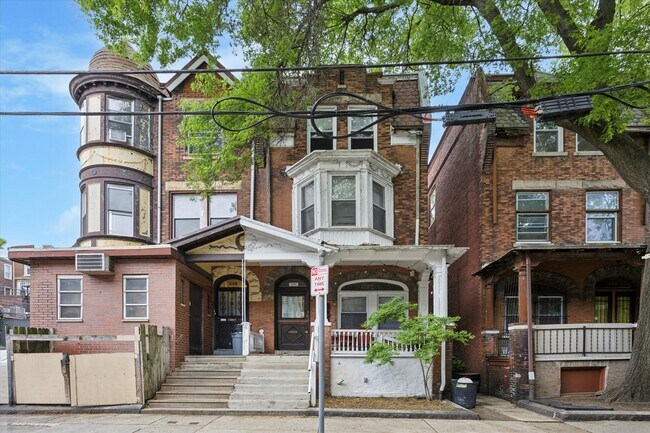 Plus de détails pour 236 Buckingham Pl, Philadelphia, PA - Multi-résidentiel à vendre