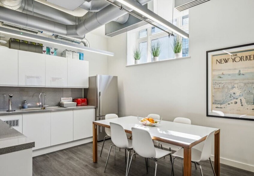 100-106 Kensington High St, Londres à louer - Photo du bâtiment - Image 3 de 6