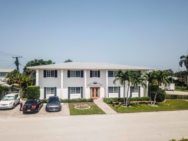 231 Bamboo Rd, Palm Beach Shores, FL à vendre - Photo principale - Image 1 de 1