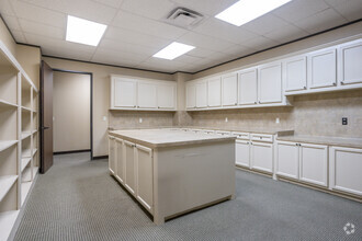 8711 Highway 6 N, Houston, TX for lease Interior Photo- Image 1 of 3