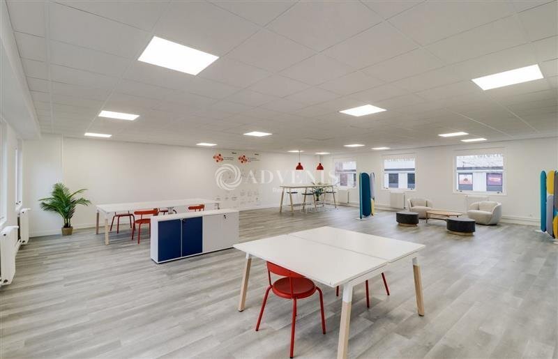 Office in Lognes for lease - Interior Photo - Image 3 of 8