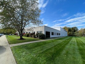 230 Corporate Dr, Portsmouth NH - Entrepôt