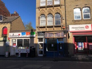 Plus de détails pour 26 Market St, Heckmondwike - Commerce de détail à louer