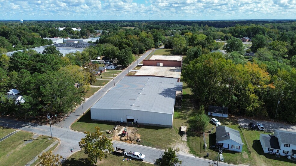 1805 Boone St, Rocky Mount, NC à vendre - Photo du bâtiment - Image 2 de 14