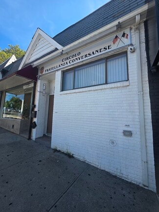 Plus de détails pour 145-20 14th Ave, Whitestone, NY - Commerce de détail à vendre