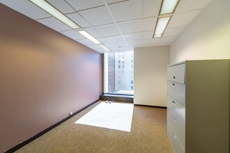 11 E Adams St, Chicago, IL for lease Interior Photo- Image 2 of 3