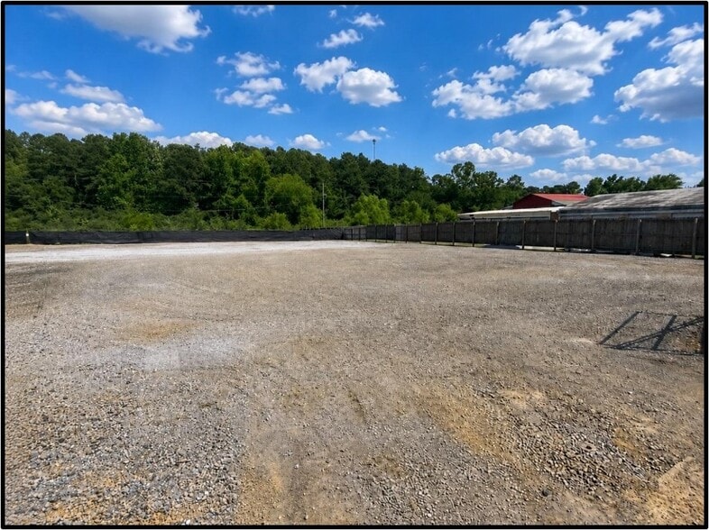 301 Bishop Rd NW, Cartersville, GA for lease - Building Photo - Image 2 of 4