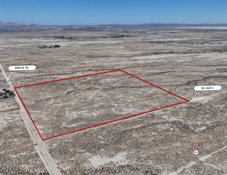 NEC 40th W. & W. Ave C st, Lancaster, CA à vendre - Photo du bâtiment - Image 2 de 3