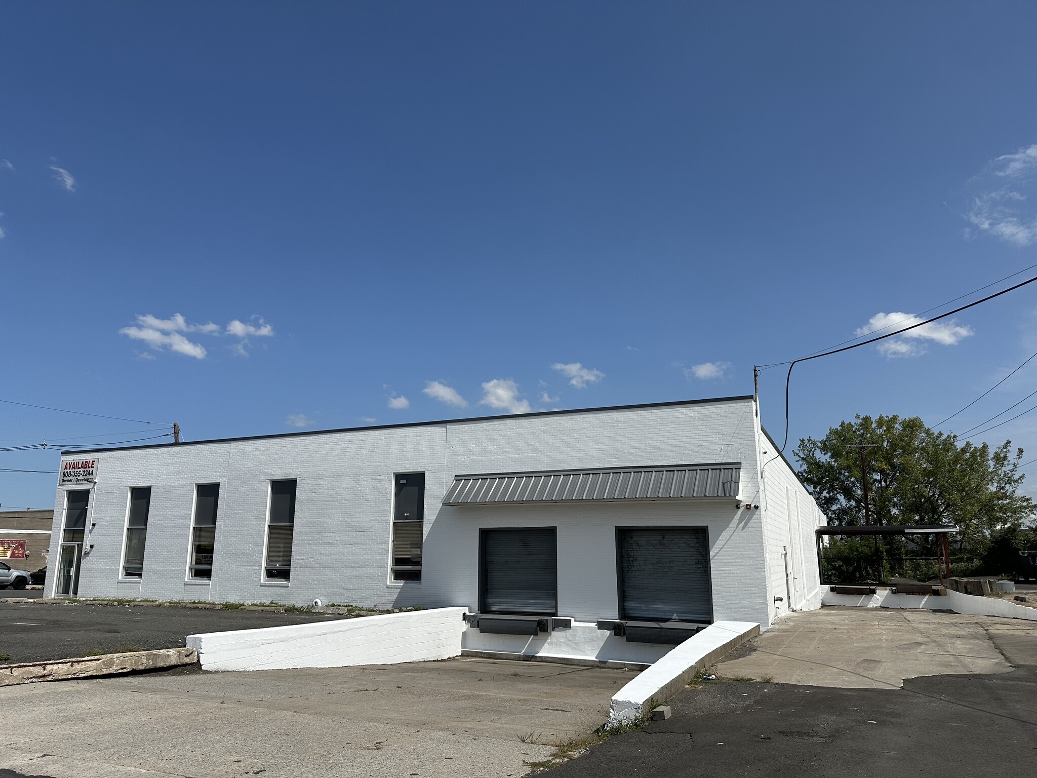 519 Dowd Ave, Elizabeth, NJ for lease Primary Photo- Image 1 of 3