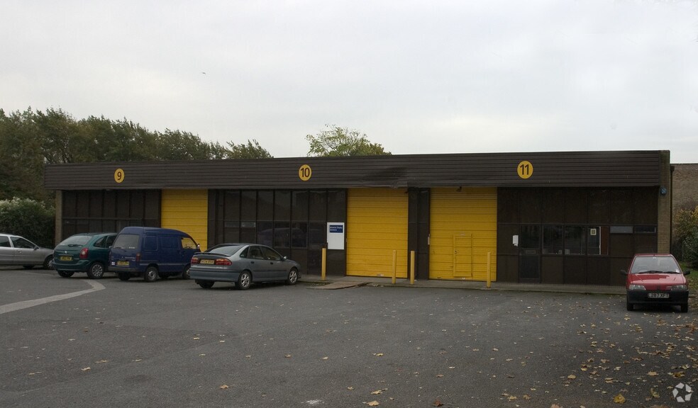 Mount Ave, Milton Keynes for lease - Primary Photo - Image 1 of 1