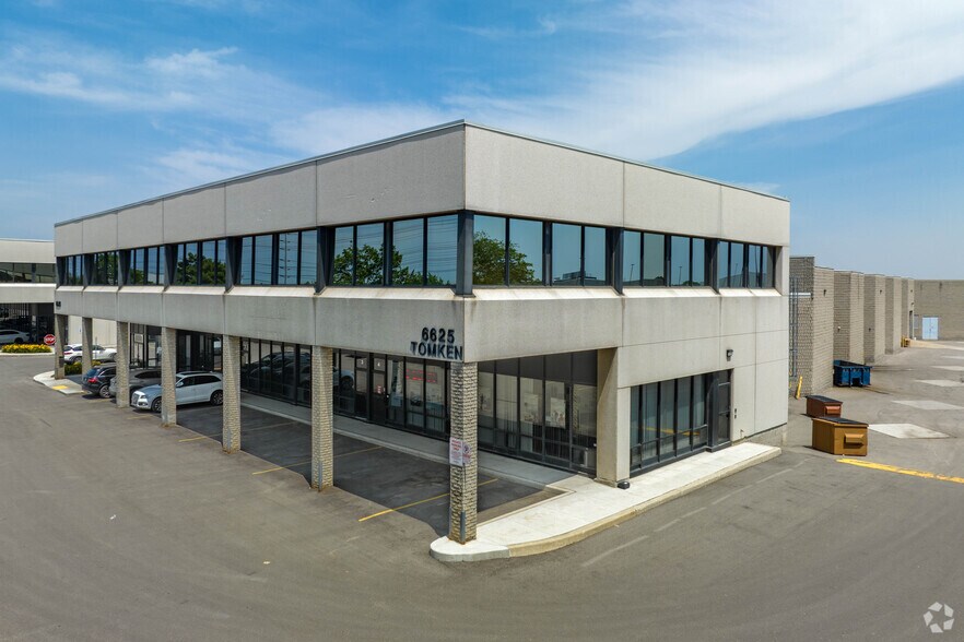 6625 Tomken Rd, Mississauga, ON à louer - Photo principale - Image 1 de 8