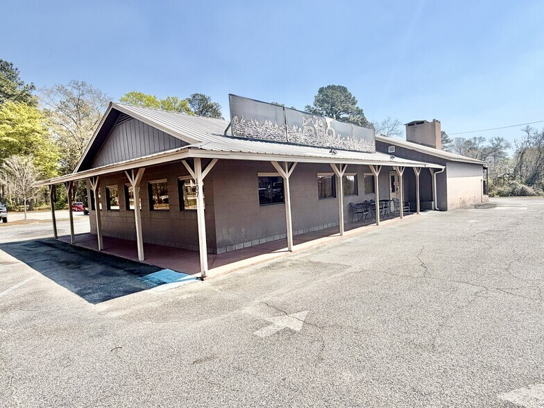107 Perimeter Rd, Perry, GA à vendre - Photo du bâtiment - Image 2 de 2
