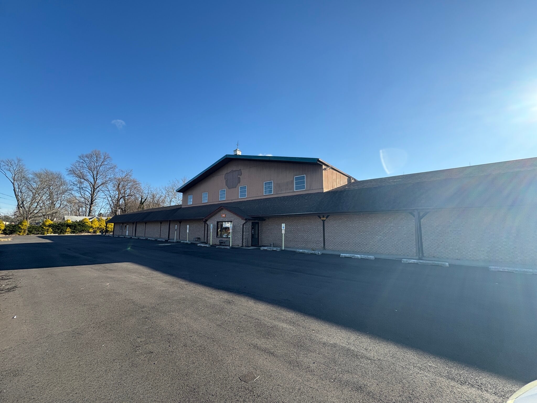 69 Route 130, Bordentown, NJ à louer Photo intérieure- Image 1 de 9