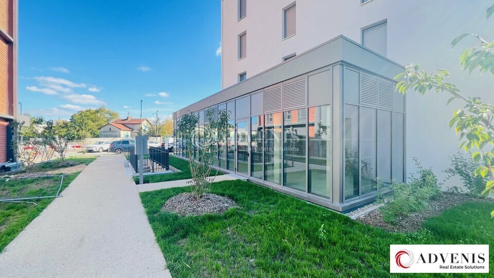 Commerce de détail dans Bruges à louer - Photo du bâtiment - Image 2 de 5