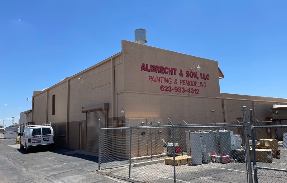 11126 W Wisconsin Ave, Youngtown, AZ à vendre - Photo du bâtiment - Image 3 de 12