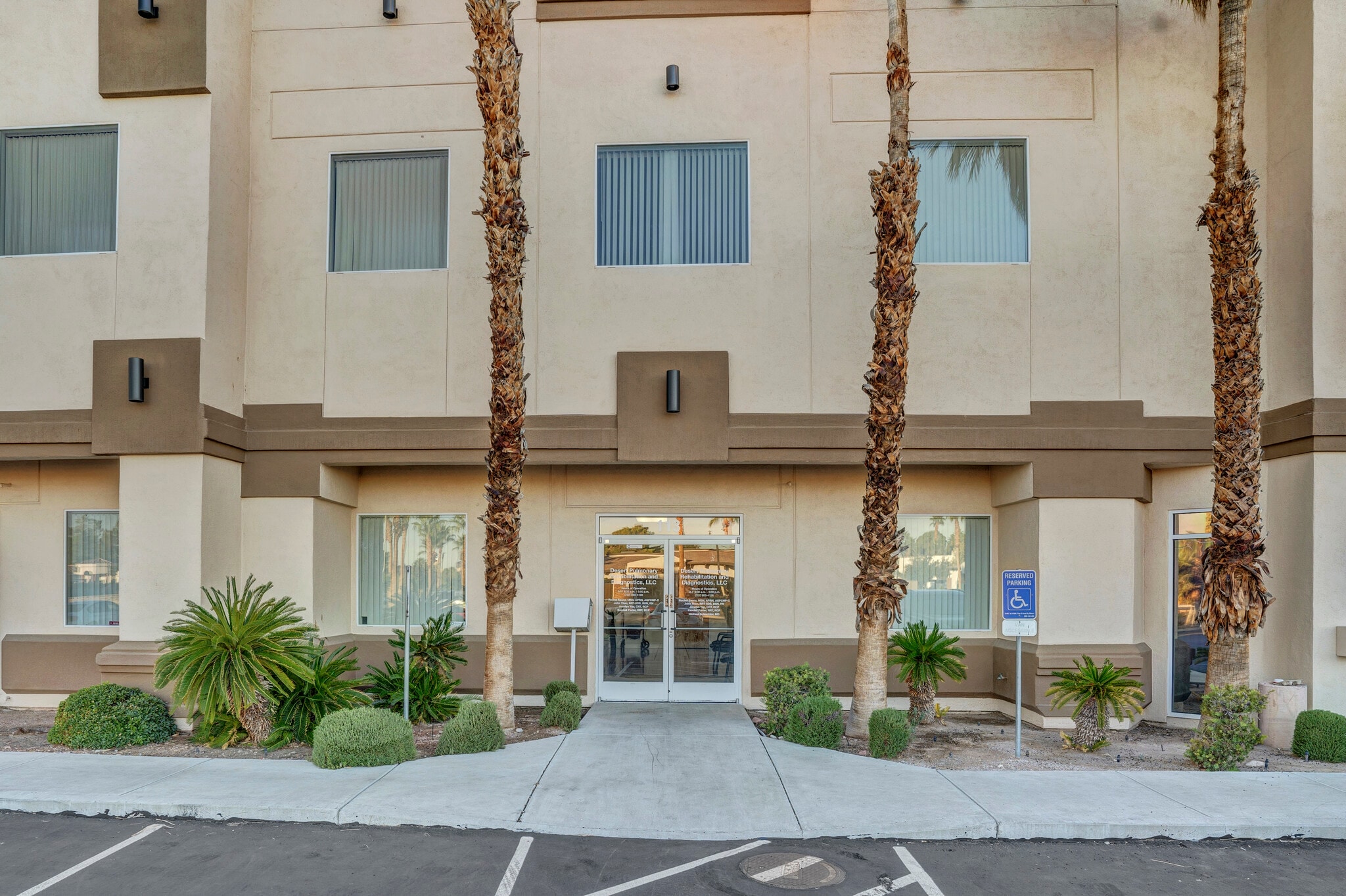 2675 S Jones Blvd, Las Vegas, NV for lease Building Photo- Image 1 of 10