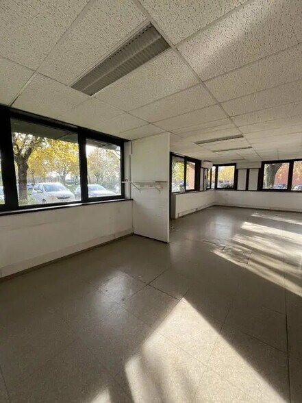 90 Rue Du Village D'Entreprises, Labège à louer - Photo intérieure - Image 2 de 5