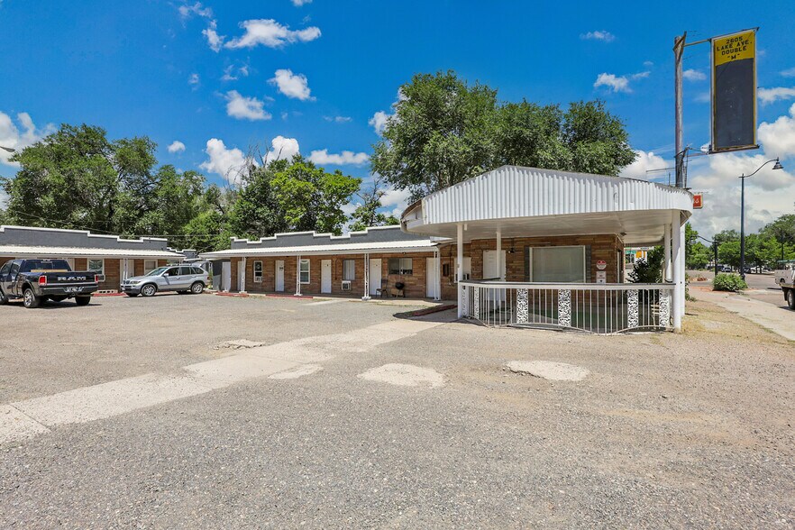 2605 Lake Ave, Pueblo, CO à vendre - Photo du bâtiment - Image 1 de 31