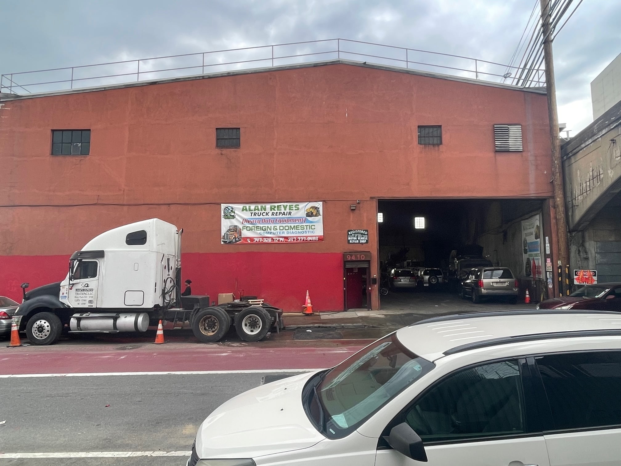 9410 Merrick Blvd, Jamaica, NY for lease Primary Photo- Image 1 of 7