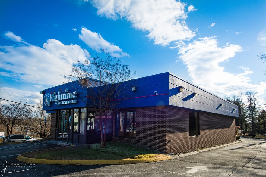 1809 Reisterstown Rd, Baltimore, MD à louer - Photo du bâtiment - Image 3 de 4