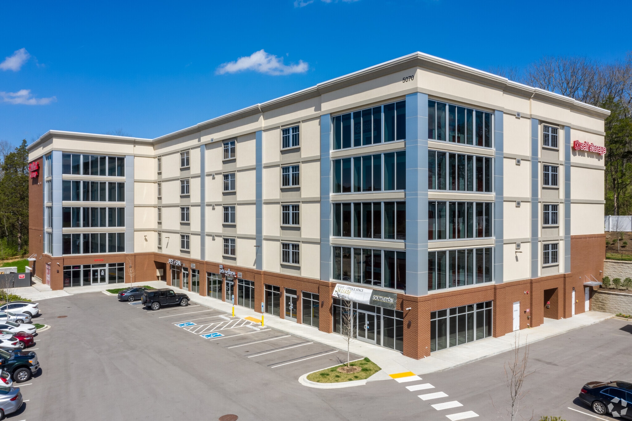 5070 Carothers Pky, Franklin, TN for lease Building Photo- Image 1 of 9