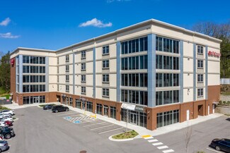 Plus de détails pour 5070 Carothers Pky, Franklin, TN - Commerce de détail à louer