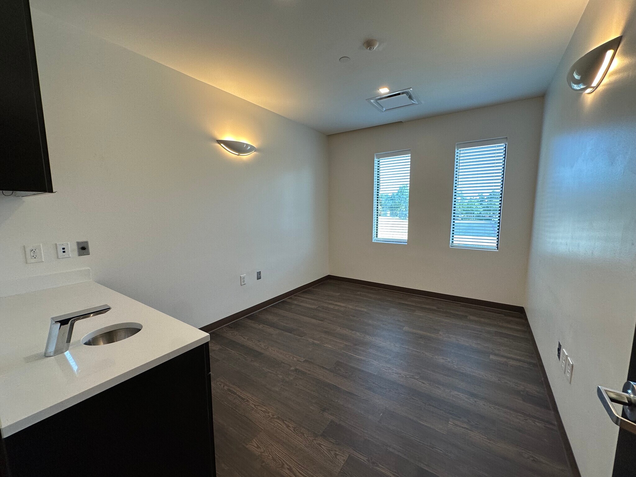 1835 E Southlake Blvd, Southlake, TX for lease Interior Photo- Image 1 of 4