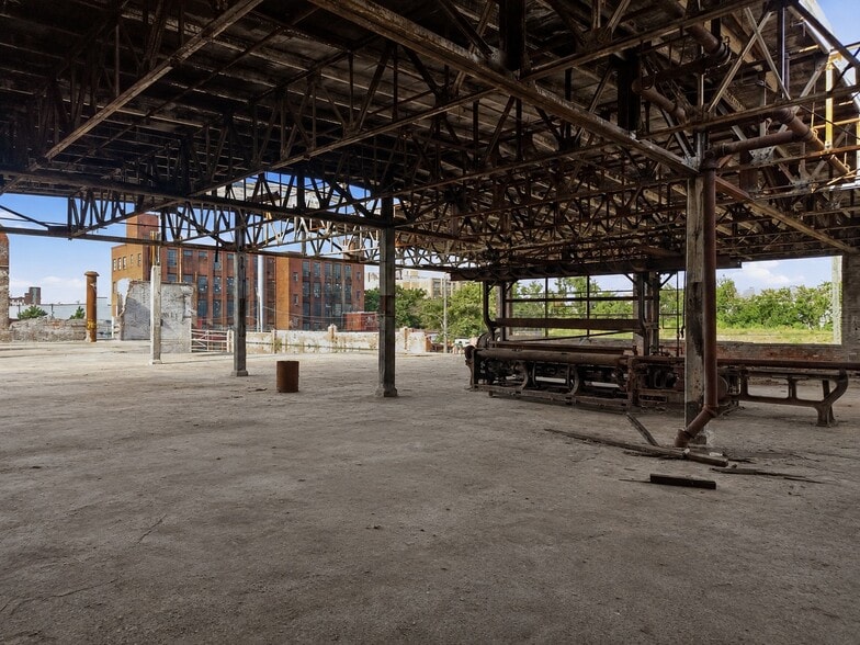 401 E Allegheny Ave, Philadelphia, PA for sale - Building Photo - Image 2 of 19