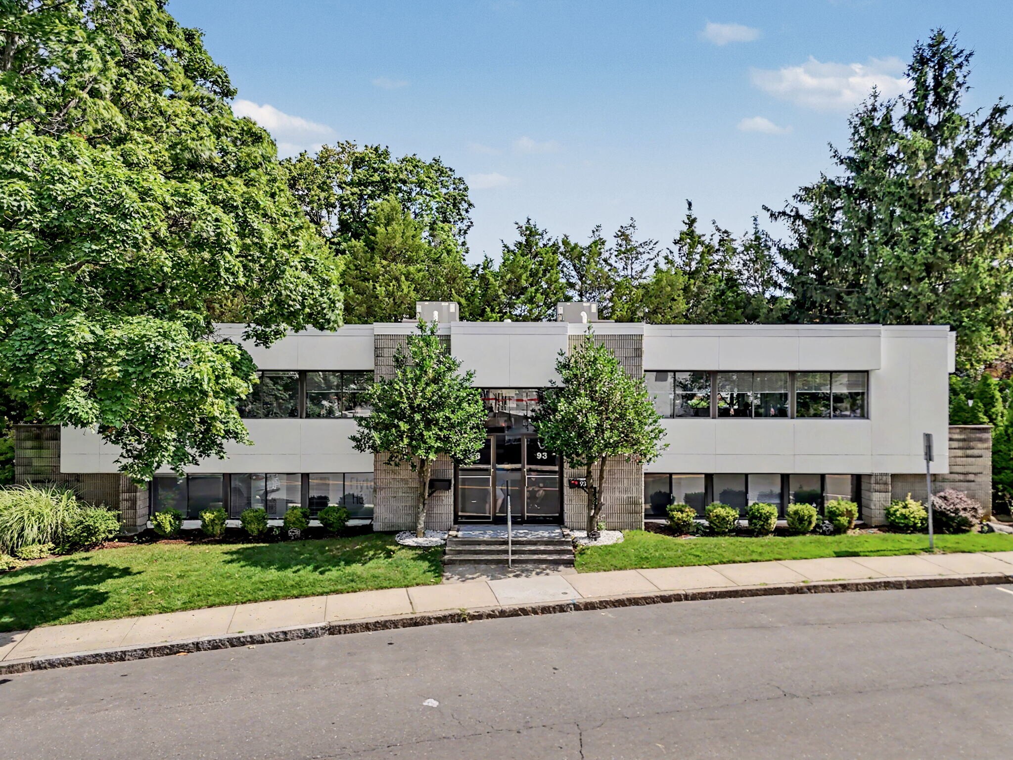 93 Cherry St, New Canaan, CT à vendre Photo du bâtiment- Image 1 de 10
