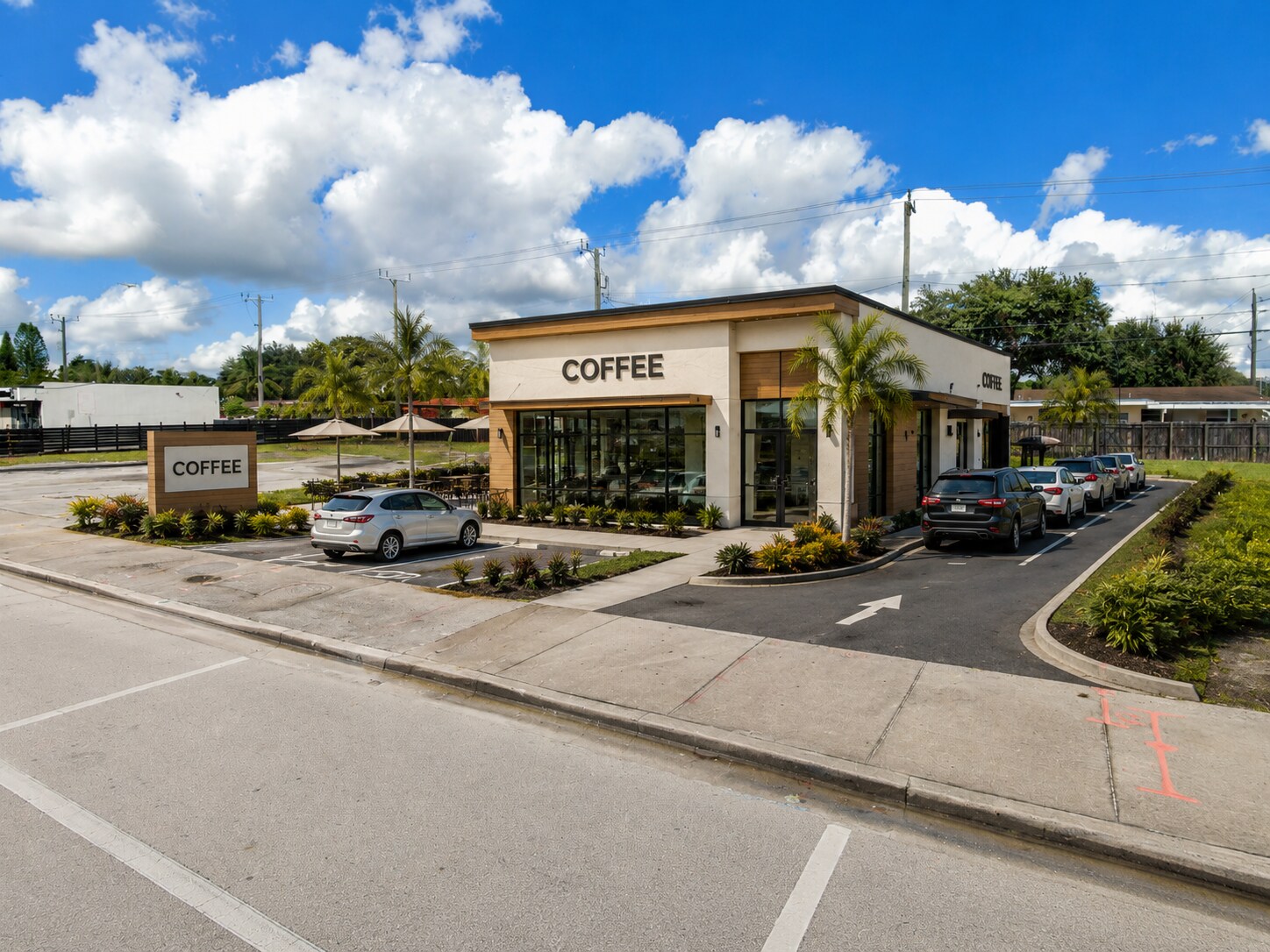 6501 Pembroke Rd, Hollywood, FL à louer Photo du bâtiment- Image 1 de 7