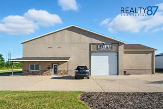 More details for 2700 Stonegate Ct, Hiawatha, IA - Industrial for Sale