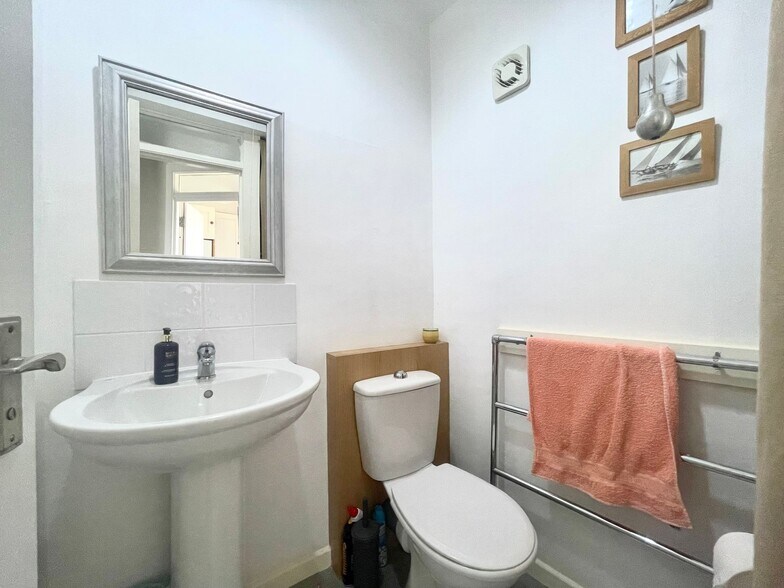 334-334A Meltham Rd, Huddersfield à vendre - Photo intérieure - Image 3 de 12