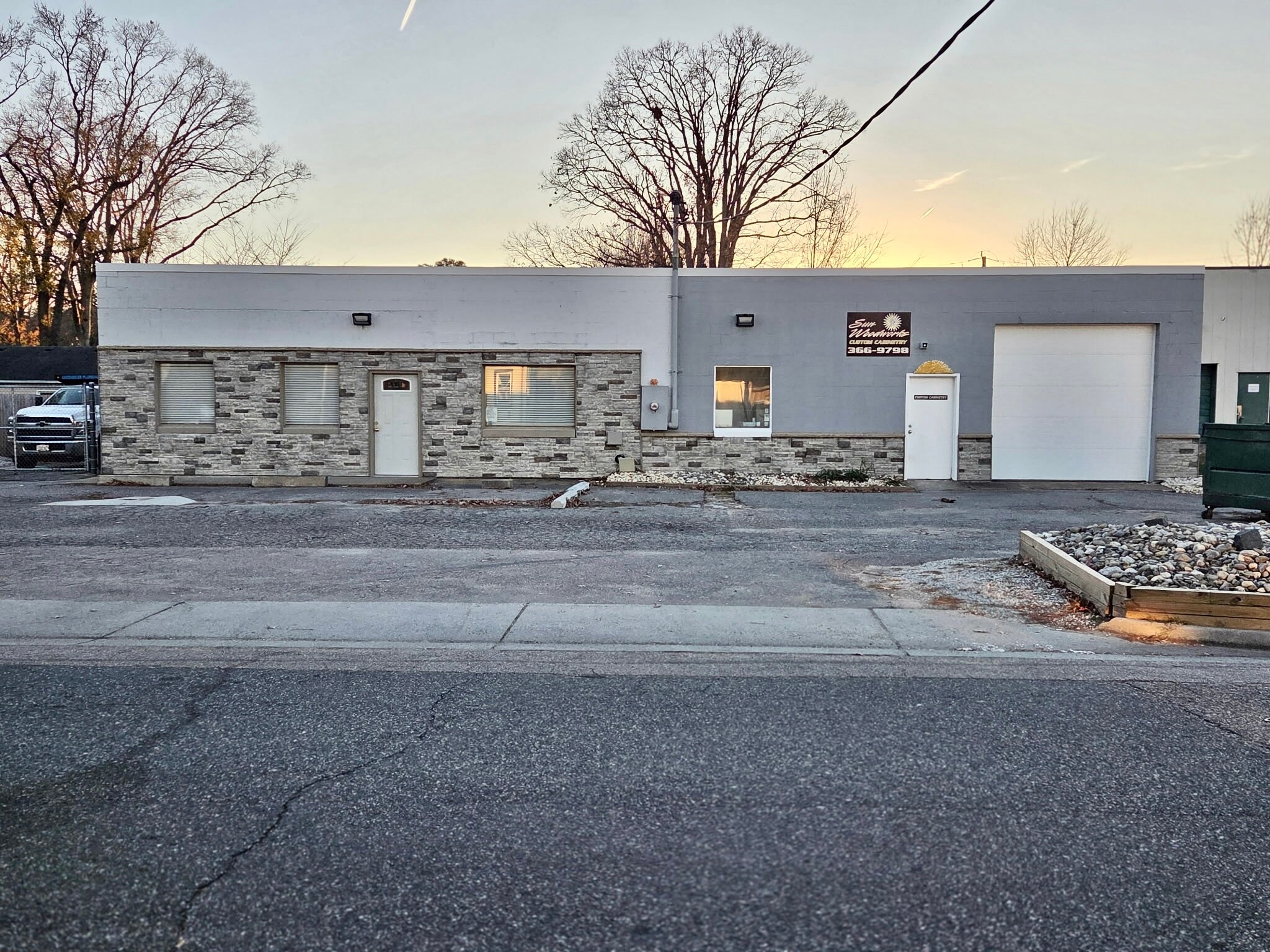 1911 Sparrow Rd, Chesapeake, VA for lease Building Photo- Image 1 of 5