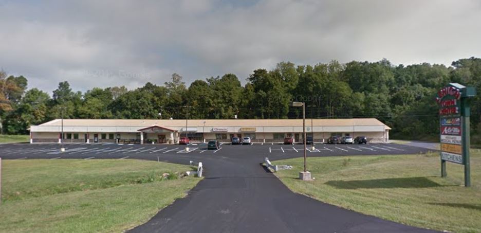 4330 Lehigh Dr, Walnutport, PA à louer - Photo du bâtiment - Image 3 de 4