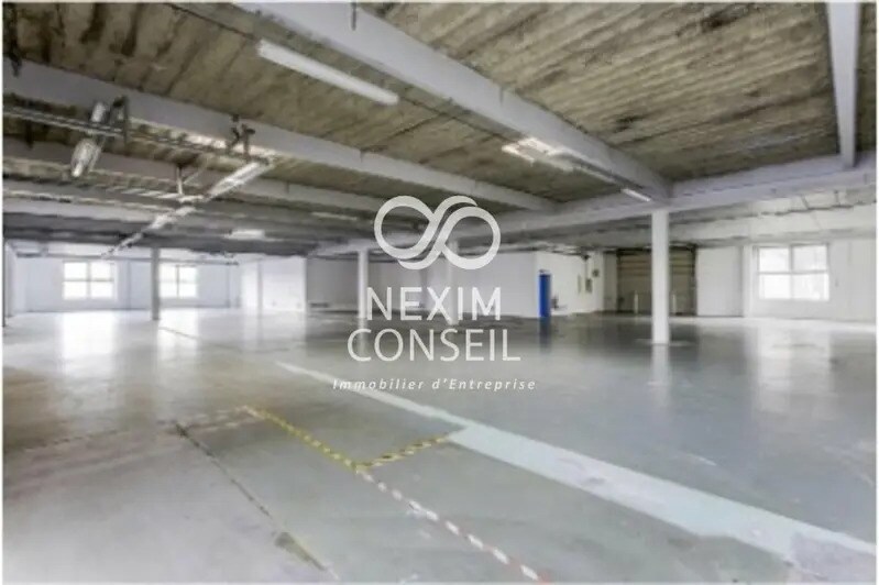 Flex in Gennevilliers for lease Interior Photo- Image 1 of 3
