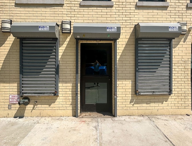 424 Lenox Ave, New York, NY for lease Primary Photo- Image 1 of 2
