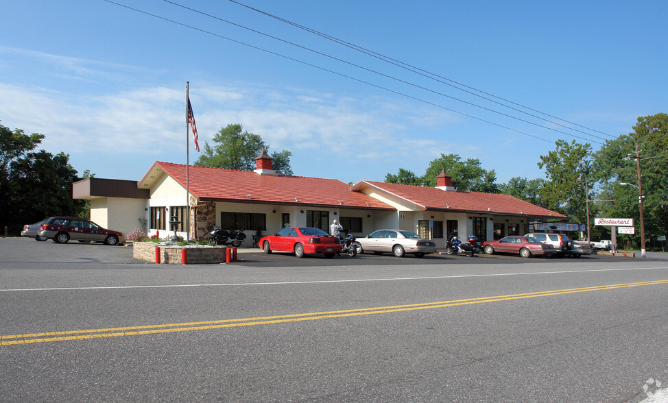 189 E Main St, Hancock, MD for sale - Primary Photo - Image 1 of 1