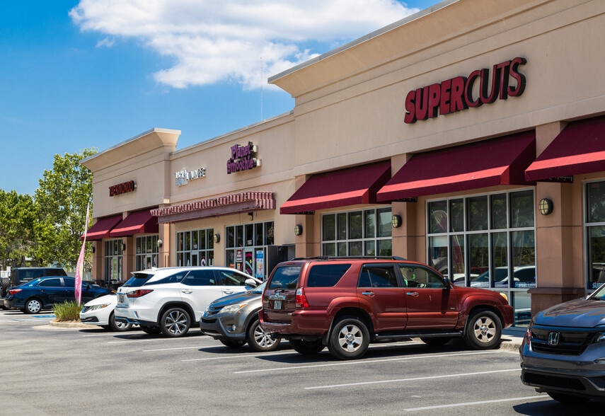 W Hillsborough Ave, Tampa, FL for lease - Building Photo - Image 3 of 5