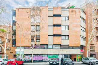 Plus de détails pour Calle Del Padre Claret, 10, Madrid - Vente au détail à louer