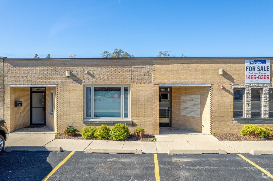 1126-30 N Maple Ave, La Grange Park, IL à vendre - Photo du bâtiment - Image 2 de 12