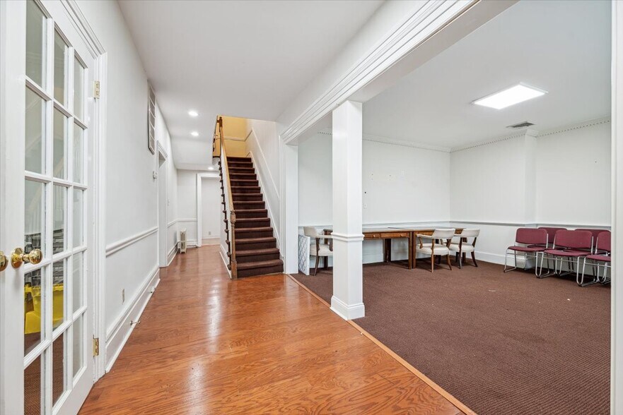 345 US-202, Bedminster, NJ à vendre - Photo intérieure - Image 2 de 24