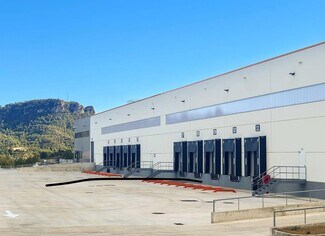 Plus de détails pour Avinguda Madrid, 31, Òdena - Industriel à louer