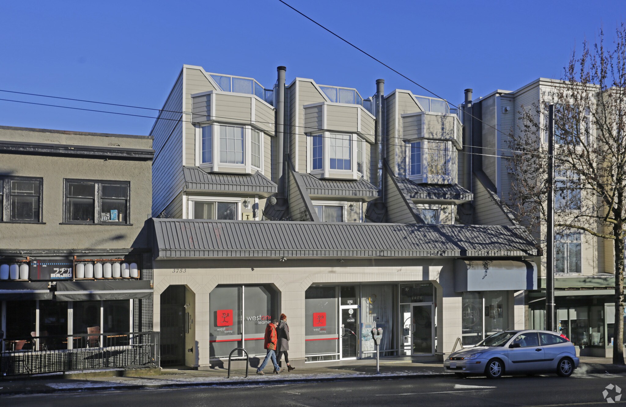 3747 W 10th Av, Vancouver, BC à vendre Photo principale- Image 1 de 1