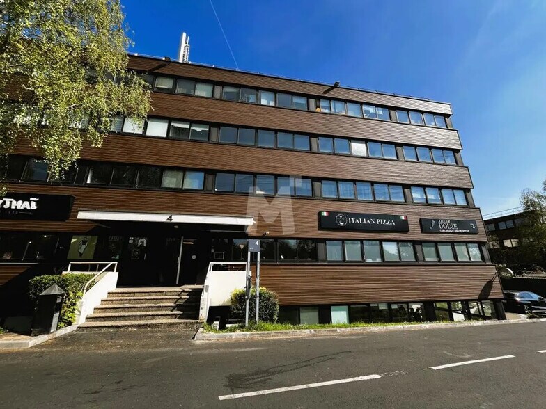 Bureau dans Palaiseau à louer - Photo du bâtiment - Image 3 de 11